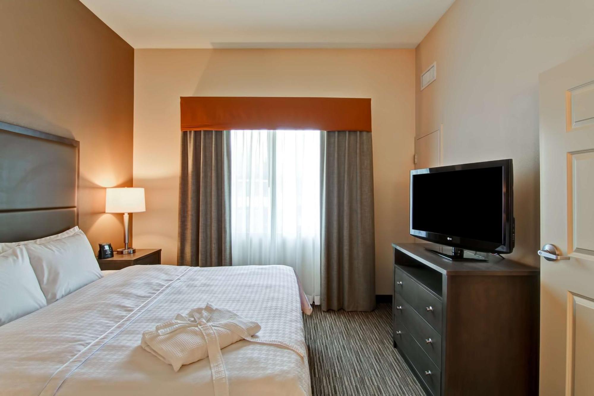 โฮมวูด สวีท บาย ฮิลตัน ฮุสตัน คิงวูด พาร์ค แอร์พอร์ต แอเรีย Hotel ฮูสตัน ภายนอก รูปภาพ